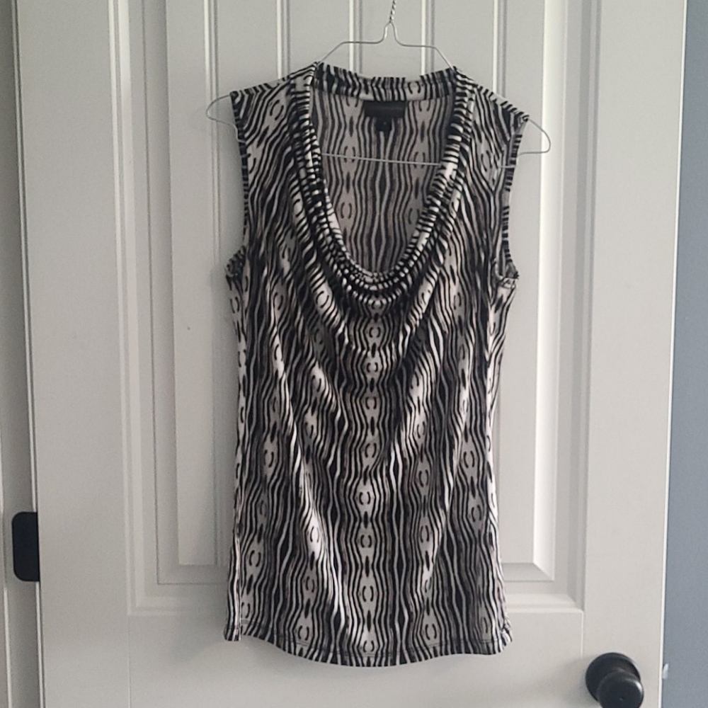 Worthington white, black, & tan tank top